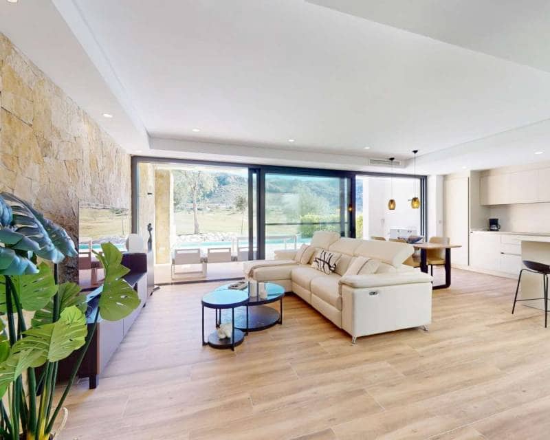 3 soverom Villa til salgs i Monforte del Cid med svømmebasseng garasje - € 795 000 (Ref: 10130212)
