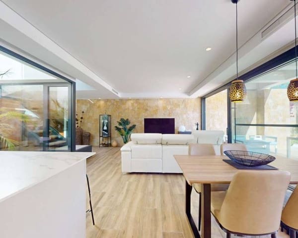 3 soverom Villa til salgs i Monforte del Cid med svømmebasseng garasje - € 795 000 (Ref: 10130212)