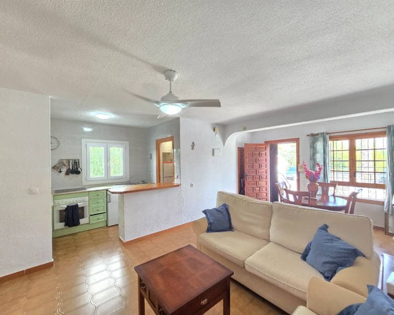2 quarto Casa em Banda para venda em Villamartin com piscina - 210 000 € (Ref: 10130509)