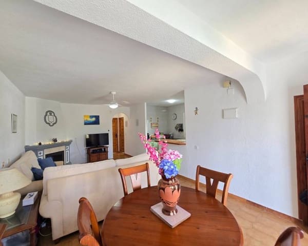 2 quarto Casa em Banda para venda em Villamartin, Orihuela com piscina - 210 000 € (Ref: 10130509)