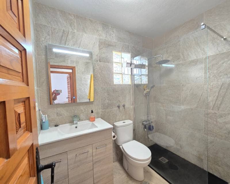 2 quarto Casa em Banda para venda em Villamartin com piscina - 210 000 € (Ref: 10130509)
