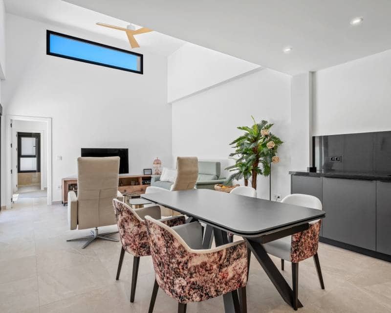 3 soveværelse Villa til salg i Daya Nueva med swimmingpool garage - € 399.900 (Ref: 10134920)