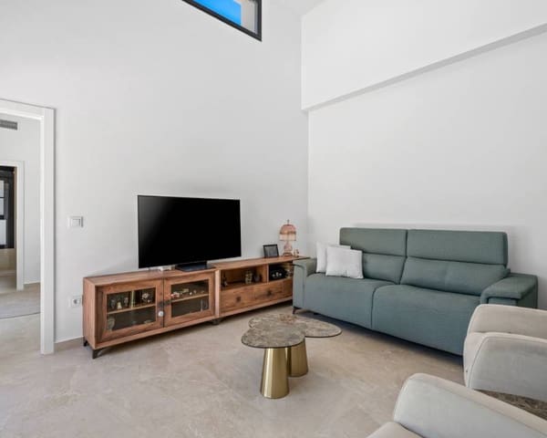 3 soveværelse Villa til salg i Daya Nueva med swimmingpool garage - € 399.900 (Ref: 10134920)