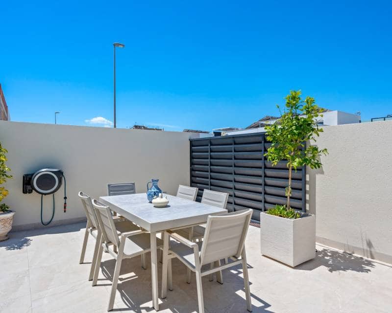 3 soveværelse Villa til salg i Daya Nueva med swimmingpool garage - € 399.900 (Ref: 10134920)