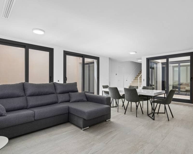 5 soverom Villa til salgs i San Miguel de Salinas med svømmebasseng garasje - € 499 990 (Ref: 10134922)