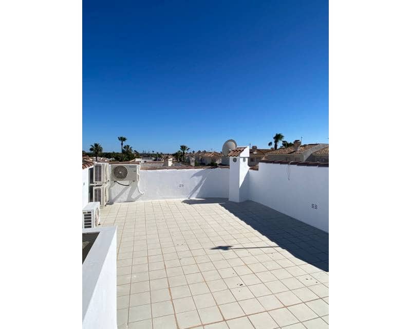 3 bedroom Villa for sale in Ciudad Quesada with pool garage - € 449,900 (Ref: 10135055)