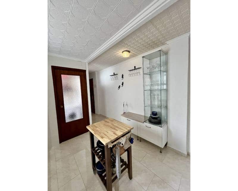 3 bedroom Apartment for sale in Torrevieja with pool - € 229,900 (Ref: 10135166)