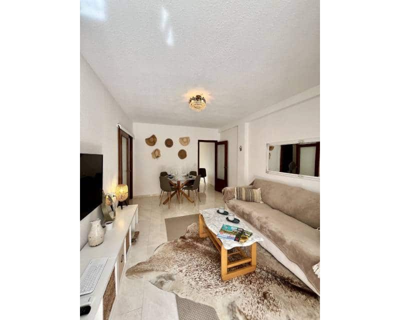 3 bedroom Apartment for sale in Torrevieja with pool - € 229,900 (Ref: 10135166)