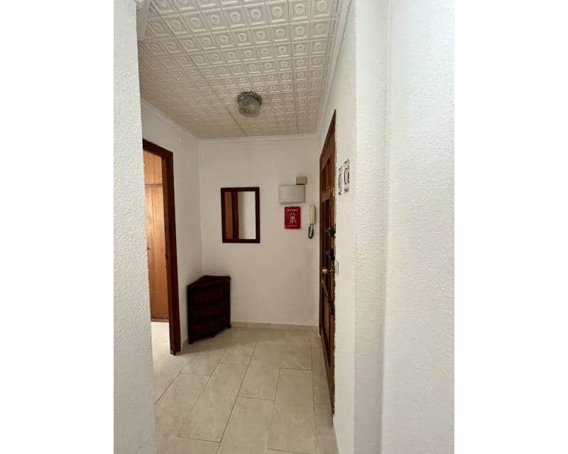 3 bedroom Apartment for sale in Torrevieja with pool - € 229,900 (Ref: 10135166)