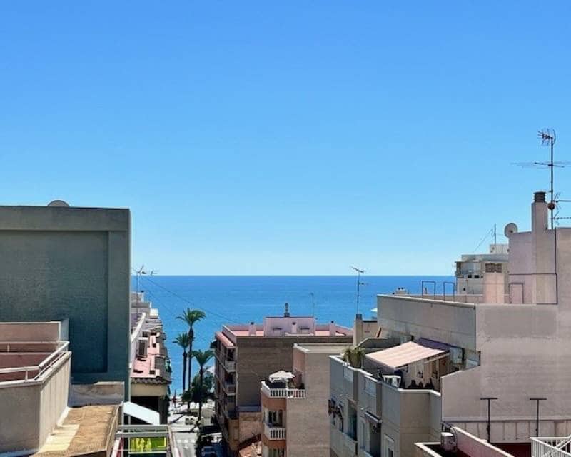 3 bedroom Apartment for sale in Torrevieja with pool - € 229,900 (Ref: 10135166)
