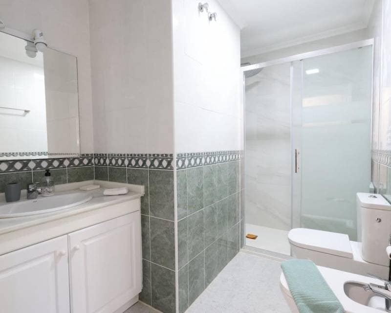 2 chambre Appartement à vendre à Orihuela Costa avec piscine - 199 000 € (Ref: 10136336)