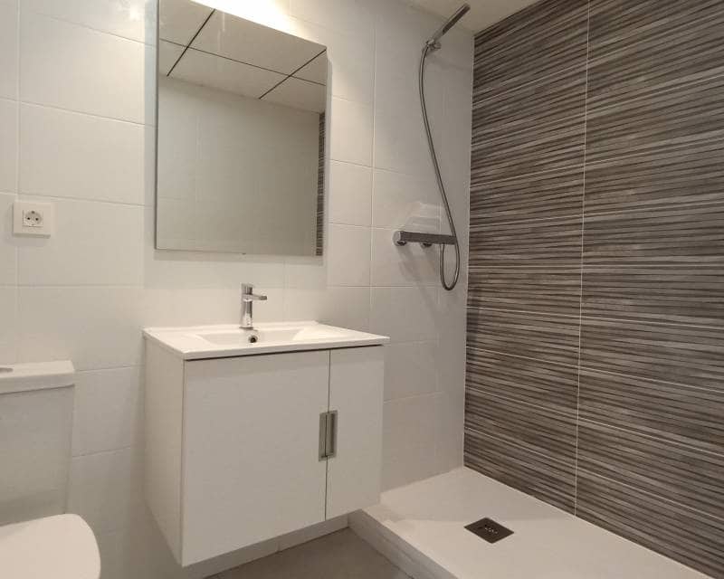 3 soveværelse Lejlighed til salg i Mil Palmeras med swimmingpool - € 335.000 (Ref: 10136473)