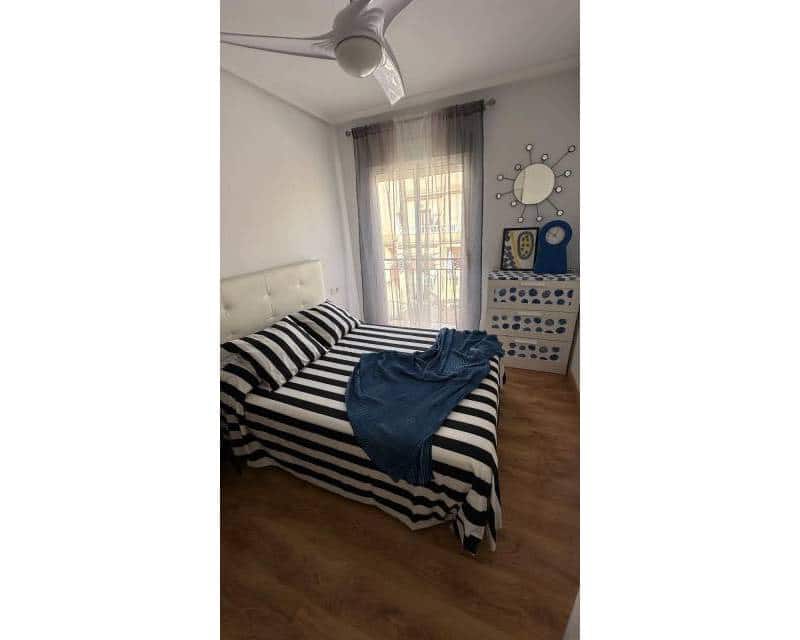 3 sovrum Lägenhet till salu i Orihuela Costa med pool - 264 900 € (Ref: 10138875)