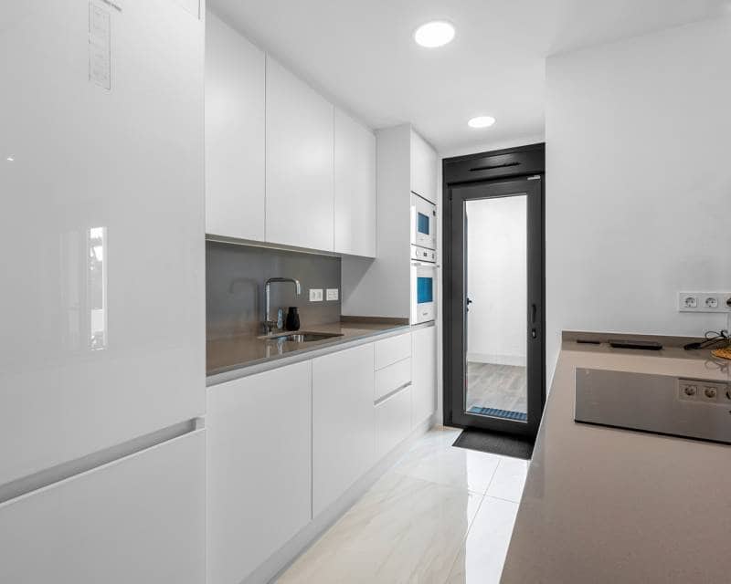 3 soverom Villa til salgs i Orihuela Costa med svømmebasseng garasje - € 469 000 (Ref: 10144967)