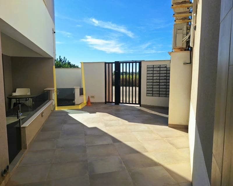 2 quarto Apartamento para venda em Santiago de la Ribera com piscina garagem - 250 000 € (Ref: 10144969)