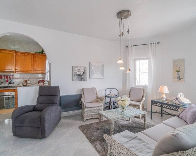 2 soveværelse Villa til salg i La Florida med garage - € 220.000 (Ref: 10153844)