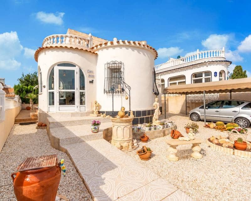 2 soveværelse Villa til salg i La Florida med garage - € 220.000 (Ref: 10153844)