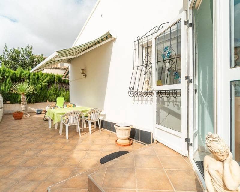 2 soveværelse Villa til salg i La Florida med garage - € 220.000 (Ref: 10153844)