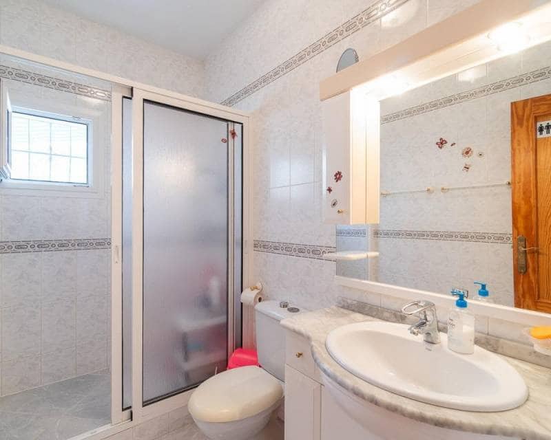 2 soveværelse Villa til salg i La Florida med garage - € 220.000 (Ref: 10153844)