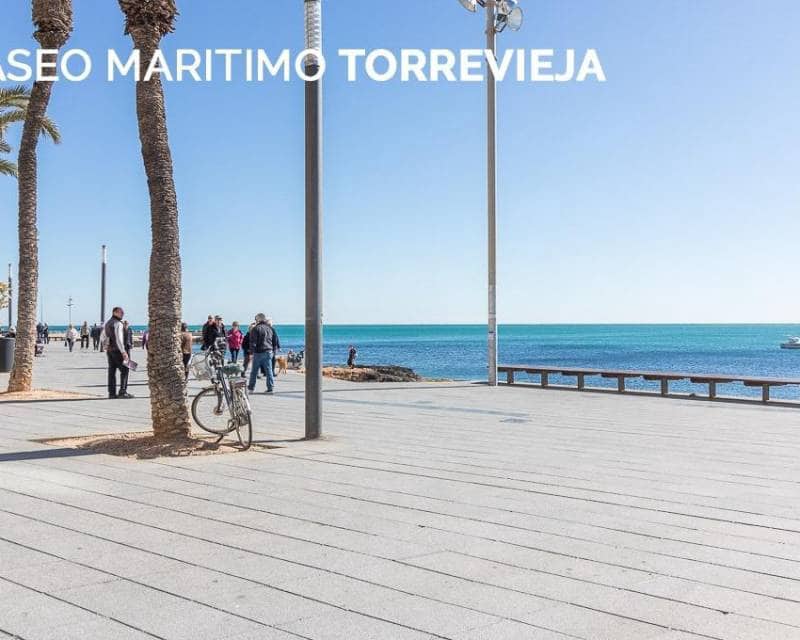 2 soveværelse Villa til salg i La Florida med garage - € 220.000 (Ref: 10153844)