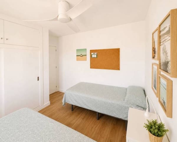 3 chambre Penthouse à vendre à Dehesa de Campoamor, Orihuela avec garage - 475 000 € (Ref: 10153845)