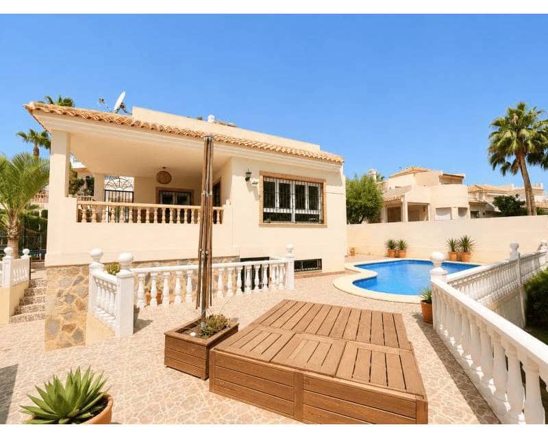 4 slaapkamer Villa te koop in Orihuela Costa met zwembad garage - € 645.000 (Ref: 10153846)