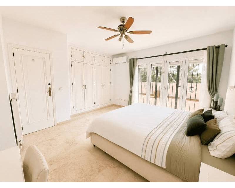 4 slaapkamer Villa te koop in Orihuela Costa met zwembad garage - € 645.000 (Ref: 10153846)