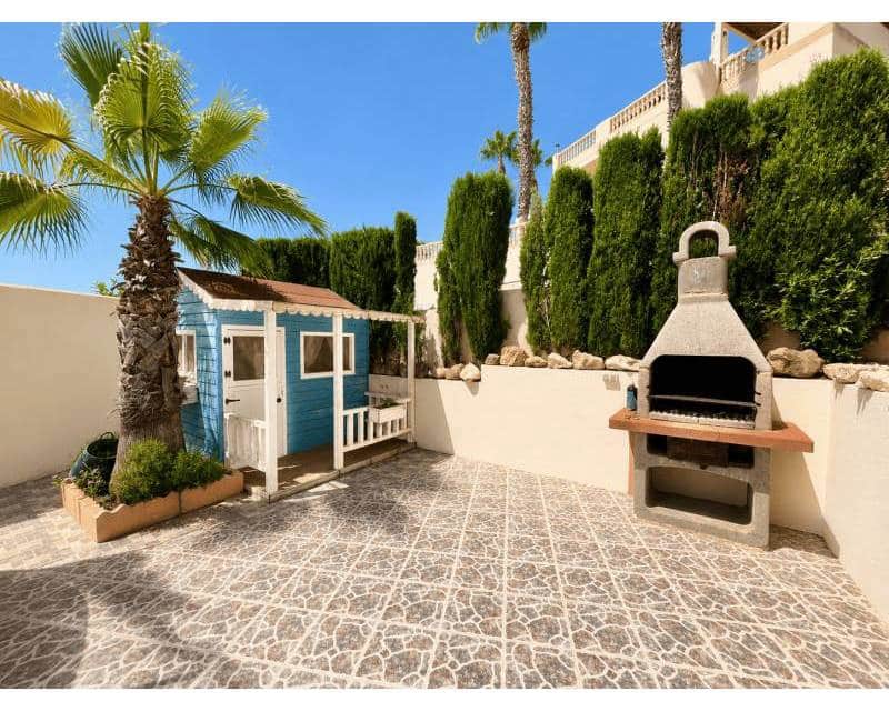 4 slaapkamer Villa te koop in Orihuela Costa met zwembad garage - € 645.000 (Ref: 10153846)
