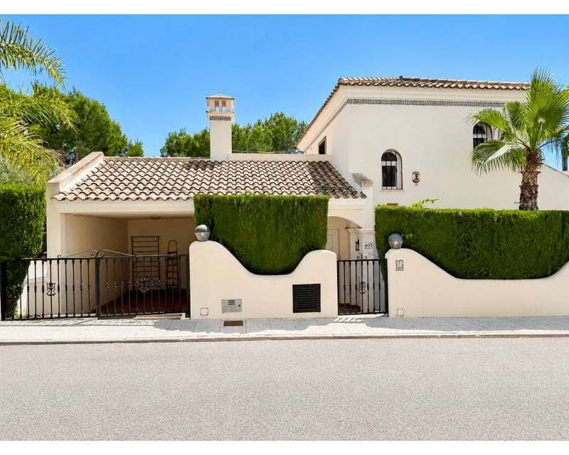 4 slaapkamer Villa te koop in Orihuela Costa met zwembad garage - € 645.000 (Ref: 10153846)
