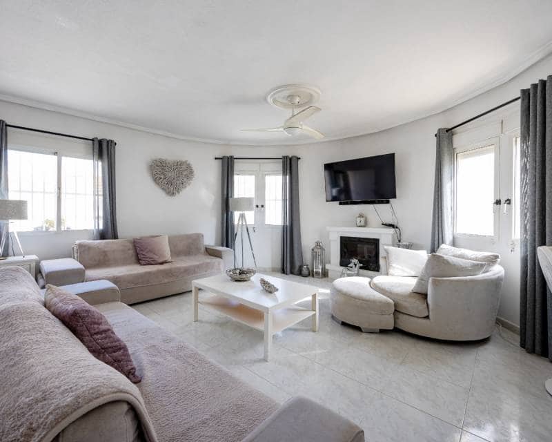 4 slaapkamer Villa te koop in Benimar met zwembad garage - € 379.950 (Ref: 10154353)