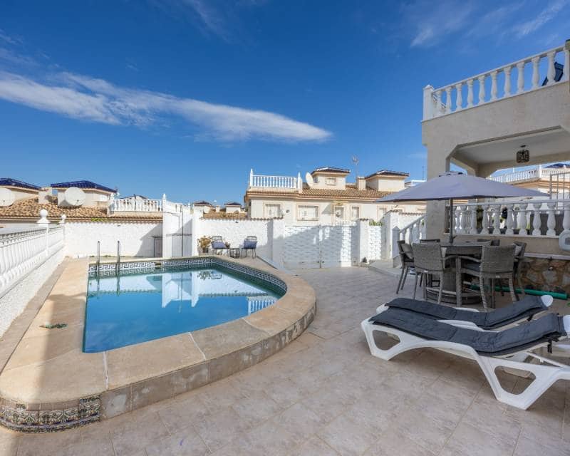 4 slaapkamer Villa te koop in Benimar met zwembad garage - € 379.950 (Ref: 10154353)