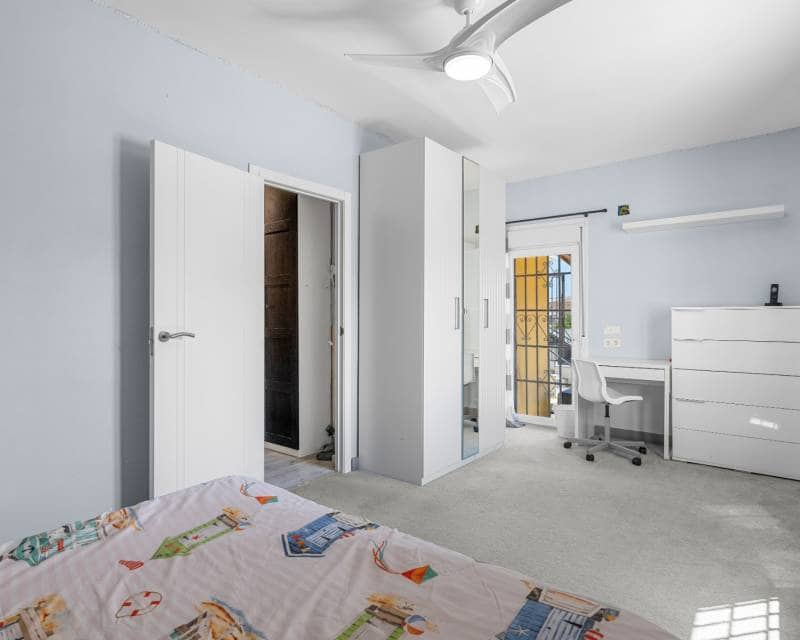 5 Zimmer Villa zu verkaufen in Ciudad Quesada mit Pool Garage - 549.000 € (Ref: 10154354)