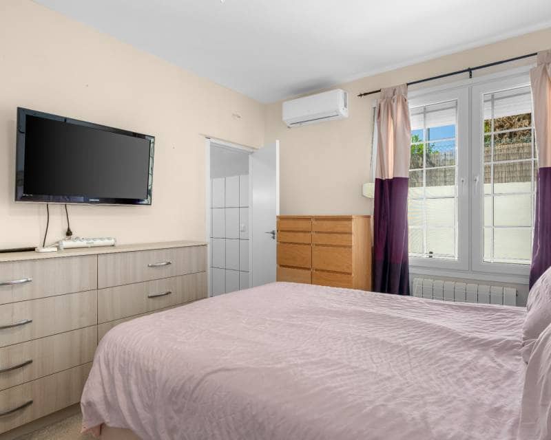 5 Zimmer Villa zu verkaufen in Ciudad Quesada mit Pool Garage - 549.000 € (Ref: 10154354)