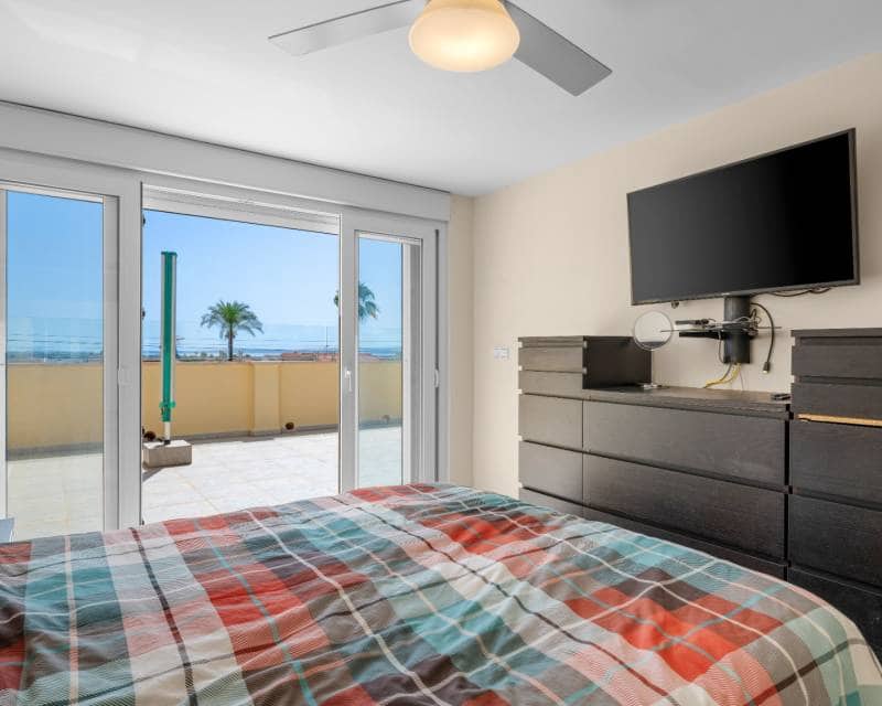 5 Zimmer Villa zu verkaufen in Ciudad Quesada mit Pool Garage - 549.000 € (Ref: 10154354)