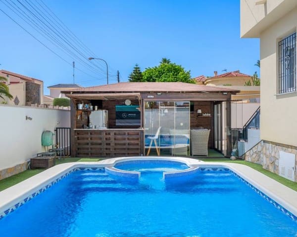 5 Zimmer Villa zu verkaufen in Ciudad Quesada, Rojales mit Pool Garage - 549.000 € (Ref: 10154354)