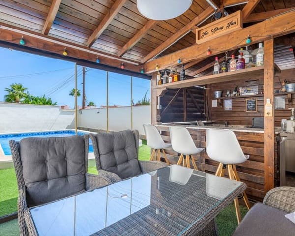 5 Zimmer Villa zu verkaufen in Ciudad Quesada, Rojales mit Pool Garage - 549.000 € (Ref: 10154354)