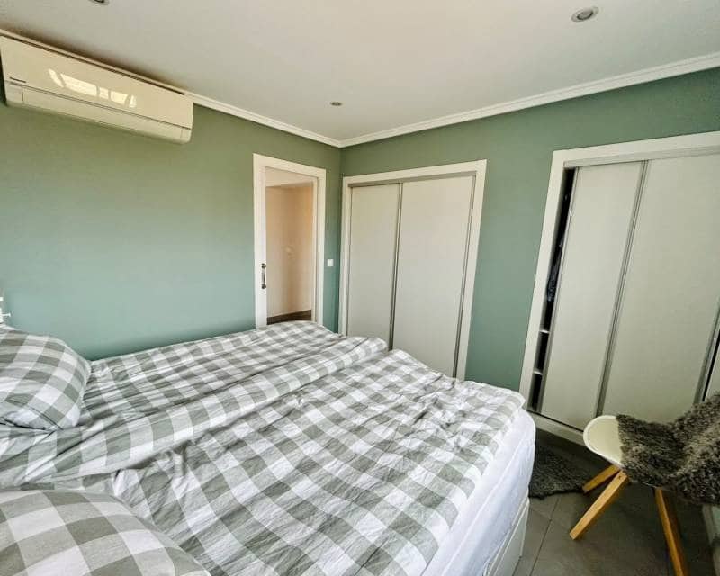 3 sypialnia Apartament na sprzedaż w Torrevieja - 269 000 € (Ref: 10156209)