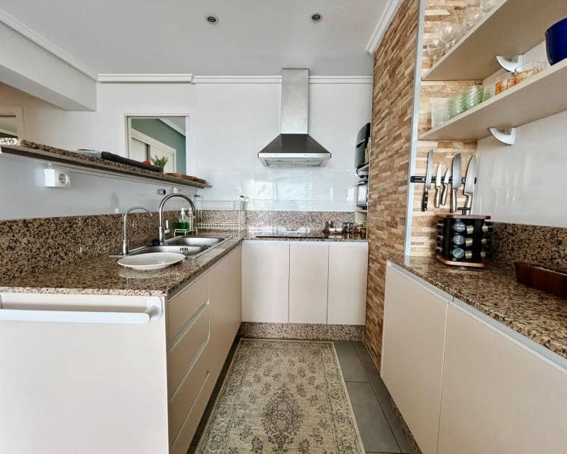3 sypialnia Apartament na sprzedaż w Torrevieja - 269 000 € (Ref: 10156209)