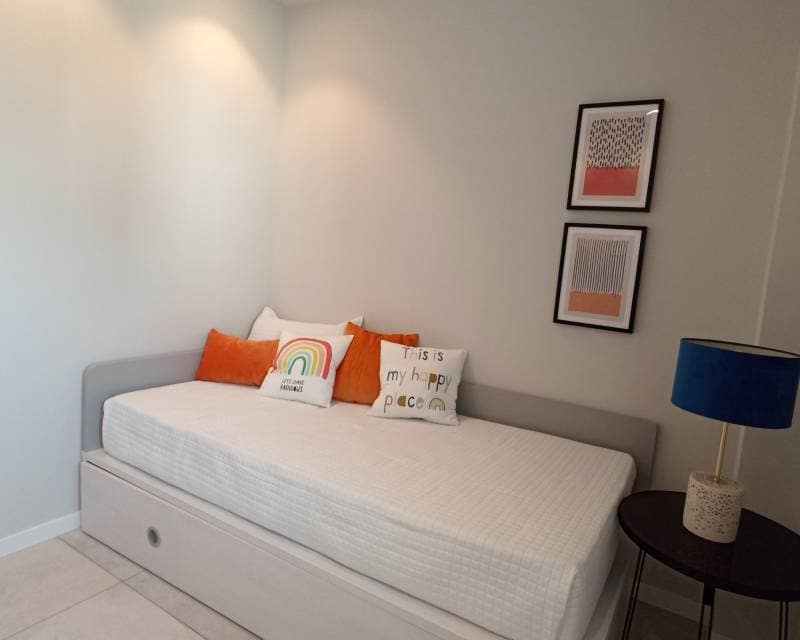 2 slaapkamer Bungalow te koop in Mil Palmeras met zwembad garage - € 359.000 (Ref: 10156851)