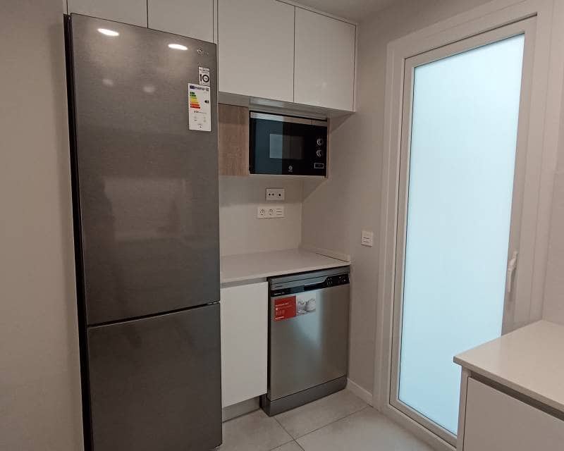 2 slaapkamer Bungalow te koop in Mil Palmeras met zwembad garage - € 349.000 (Ref: 10156852)