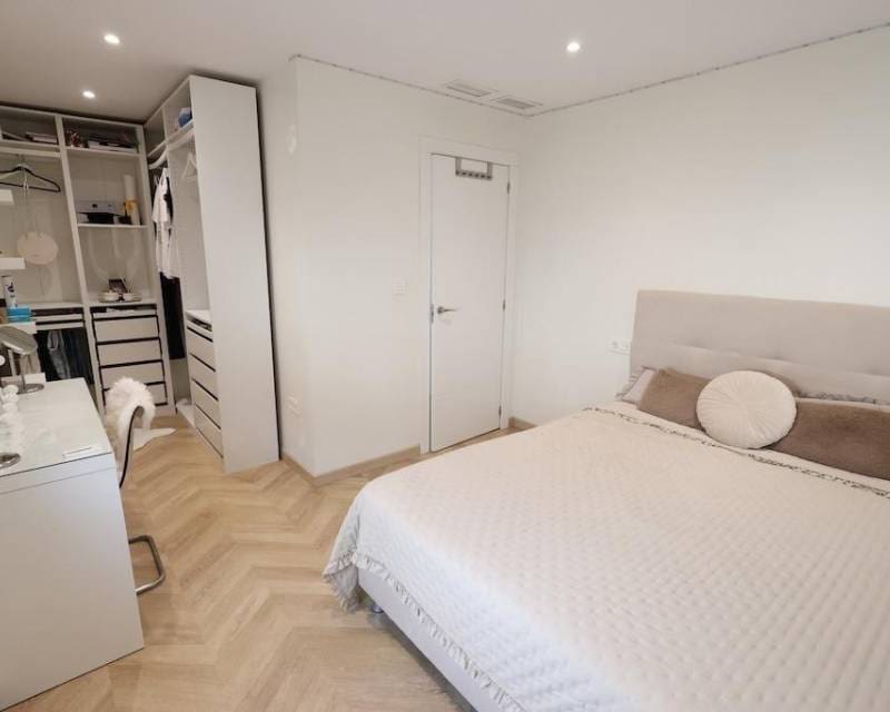 5 quarto Moradia para venda em Los Balcones com piscina garagem - 599 000 € (Ref: 10158147)