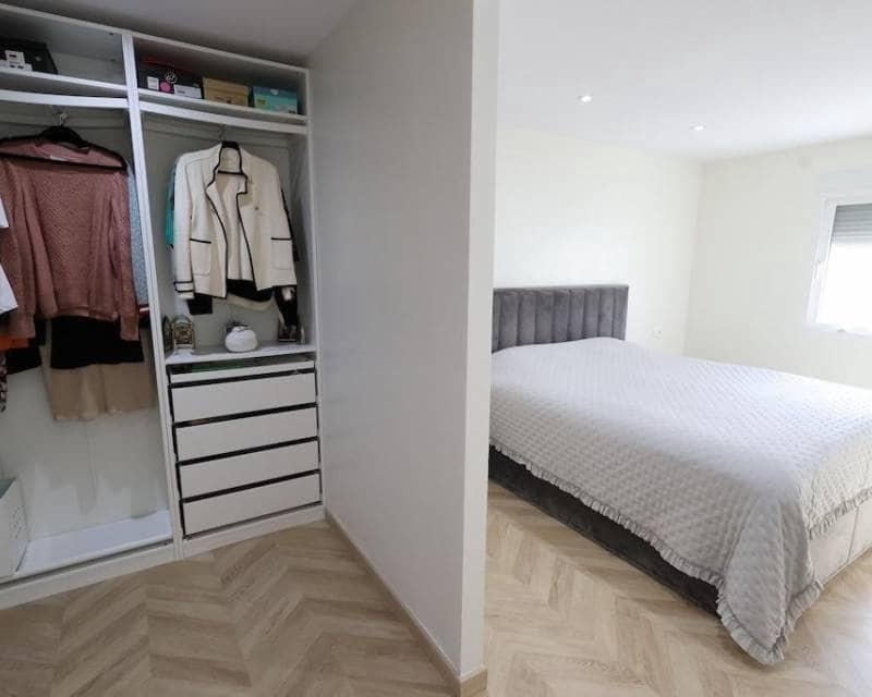 5 quarto Moradia para venda em Los Balcones com piscina garagem - 599 000 € (Ref: 10158147)