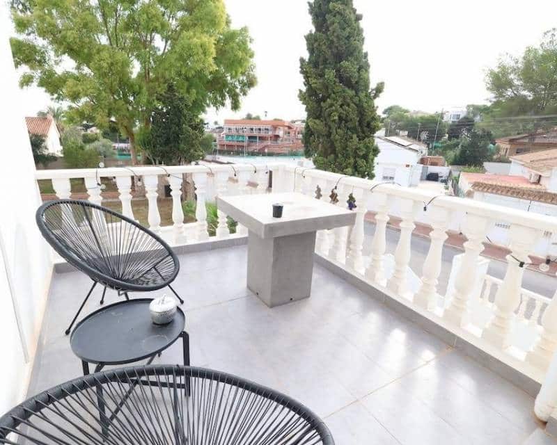 5 quarto Moradia para venda em Los Balcones com piscina garagem - 599 000 € (Ref: 10158147)