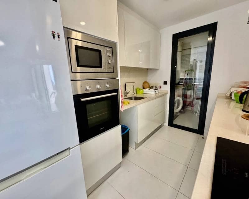 3 chambre Penthouse à vendre à Mil Palmeras avec piscine - 630 000 € (Ref: 10158369)