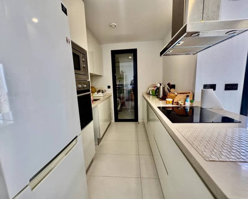 3 chambre Penthouse à vendre à Mil Palmeras avec piscine - 630 000 € (Ref: 10158369)