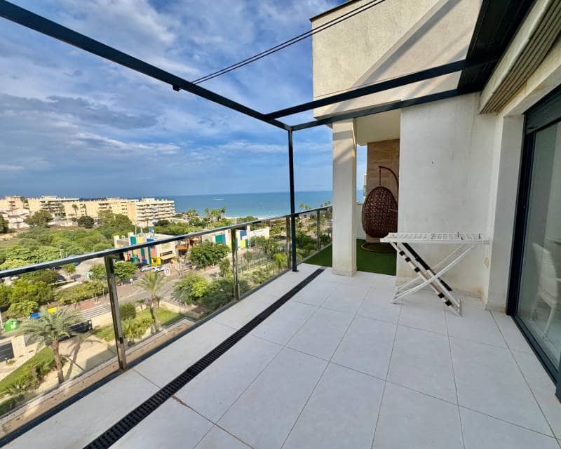 3 chambre Penthouse à vendre à Mil Palmeras avec piscine - 630 000 € (Ref: 10158369)