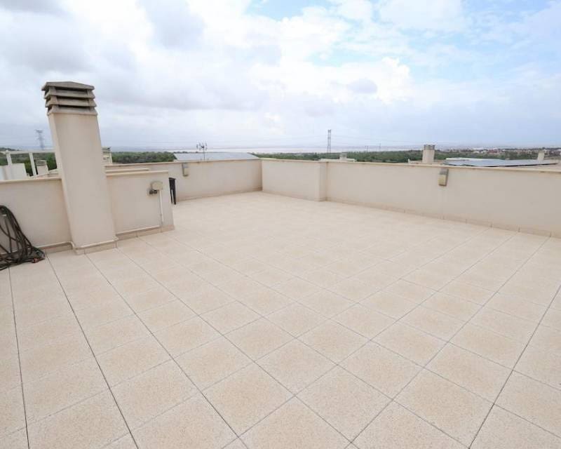 3 slaapkamer Villa te koop in Orihuela Costa met zwembad garage - € 450.000 (Ref: 10160183)