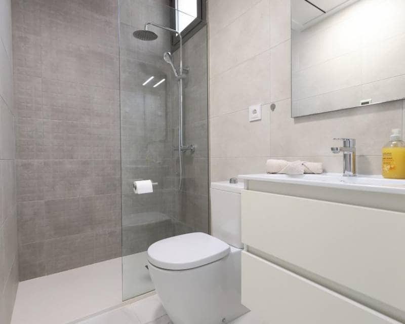 3 slaapkamer Villa te koop in Orihuela Costa met zwembad garage - € 450.000 (Ref: 10160183)