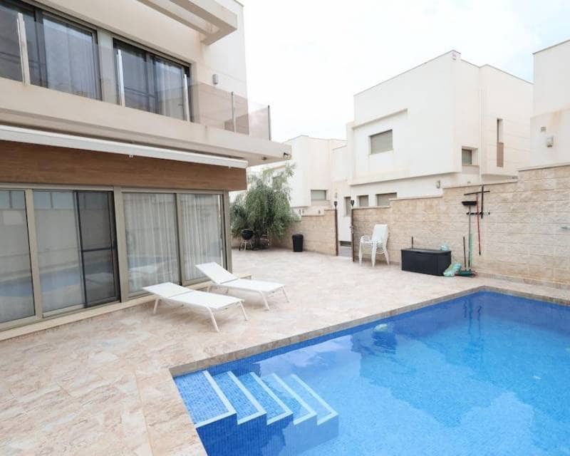 3 slaapkamer Villa te koop in Orihuela Costa met zwembad garage - € 450.000 (Ref: 10160183)