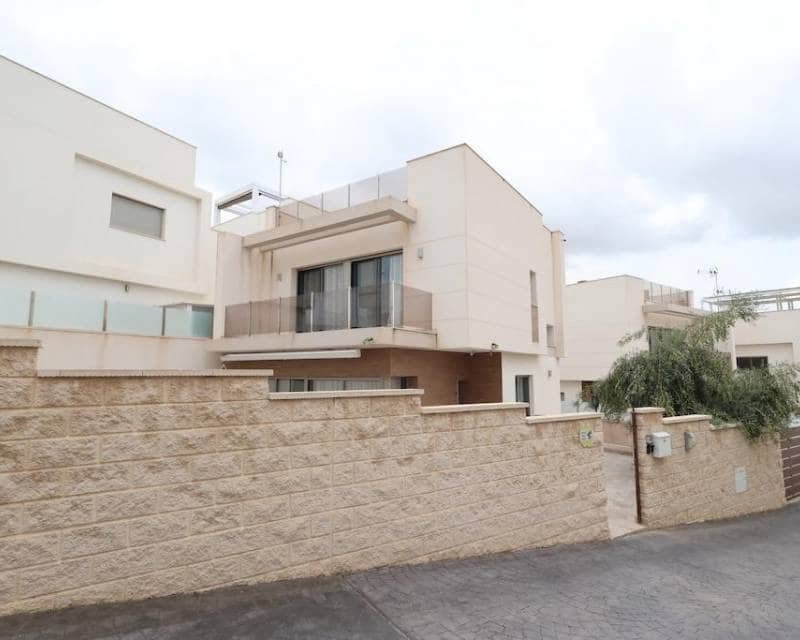 3 slaapkamer Villa te koop in Orihuela Costa met zwembad garage - € 450.000 (Ref: 10160183)